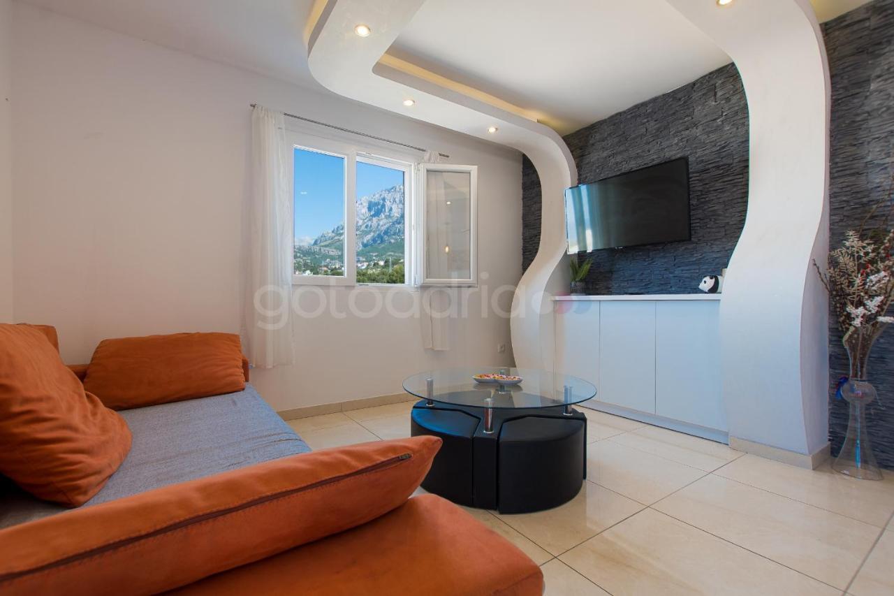 Apartment Vesna With Balcony & Free Parking Makarska Bagian luar foto